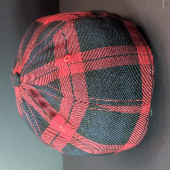 Flexfit,Honda Men's Black/Red Plaid Fitted Cap,L/XL. - Picture 4 of 8